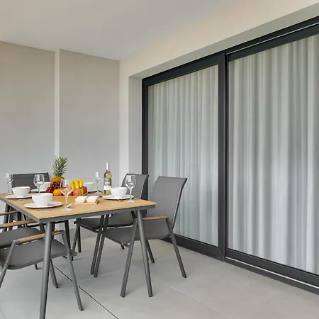 Valonia Mar Apartment